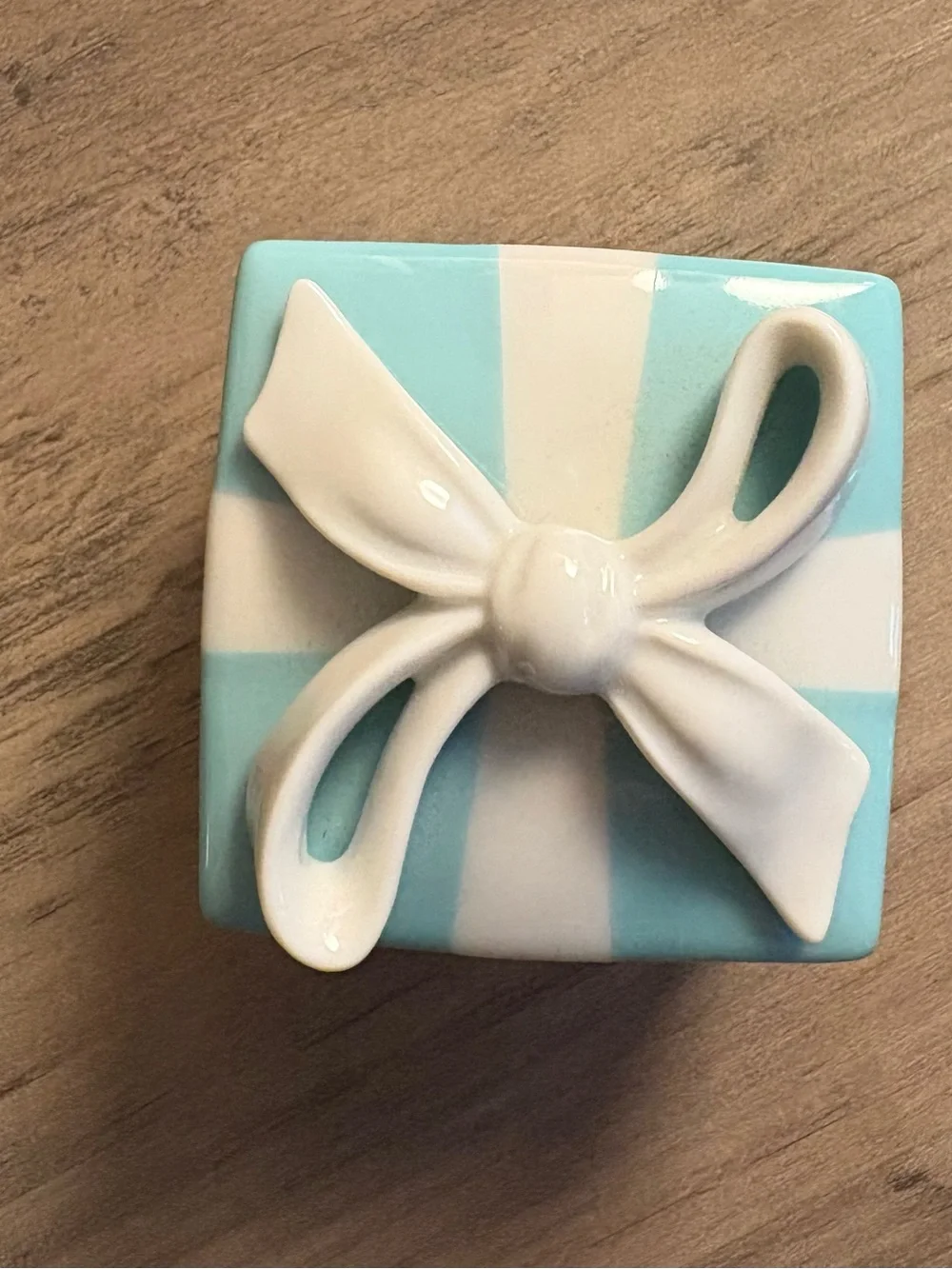 Tiffany & Co. Blue and White gift box